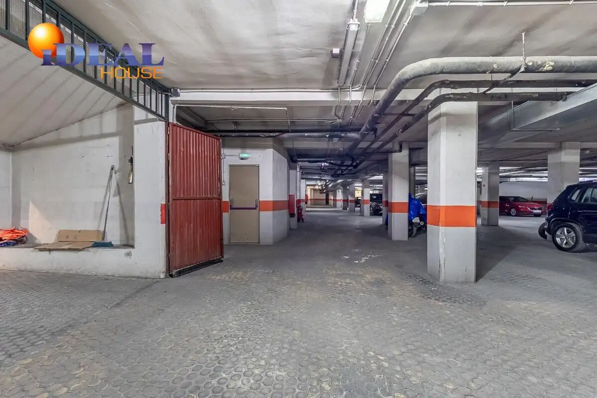 Parking de Garaje en venta en Granada