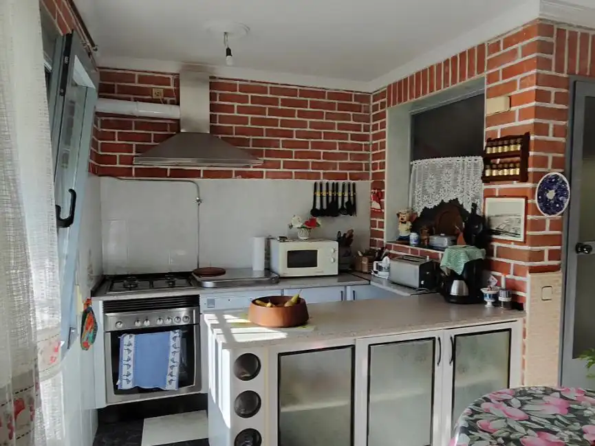 Cuina de Casa o xalet en venda en Cazalegas amb Aire condicionat, Terrassa i Balcó