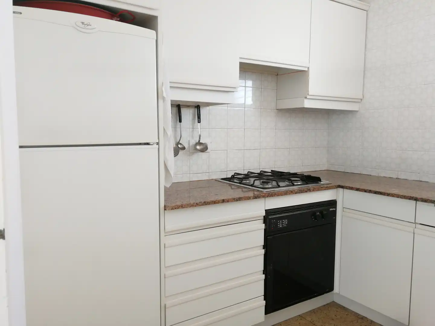 Cuina de Àtic de lloguer en Sitges amb Terrassa, Moblat i Forn