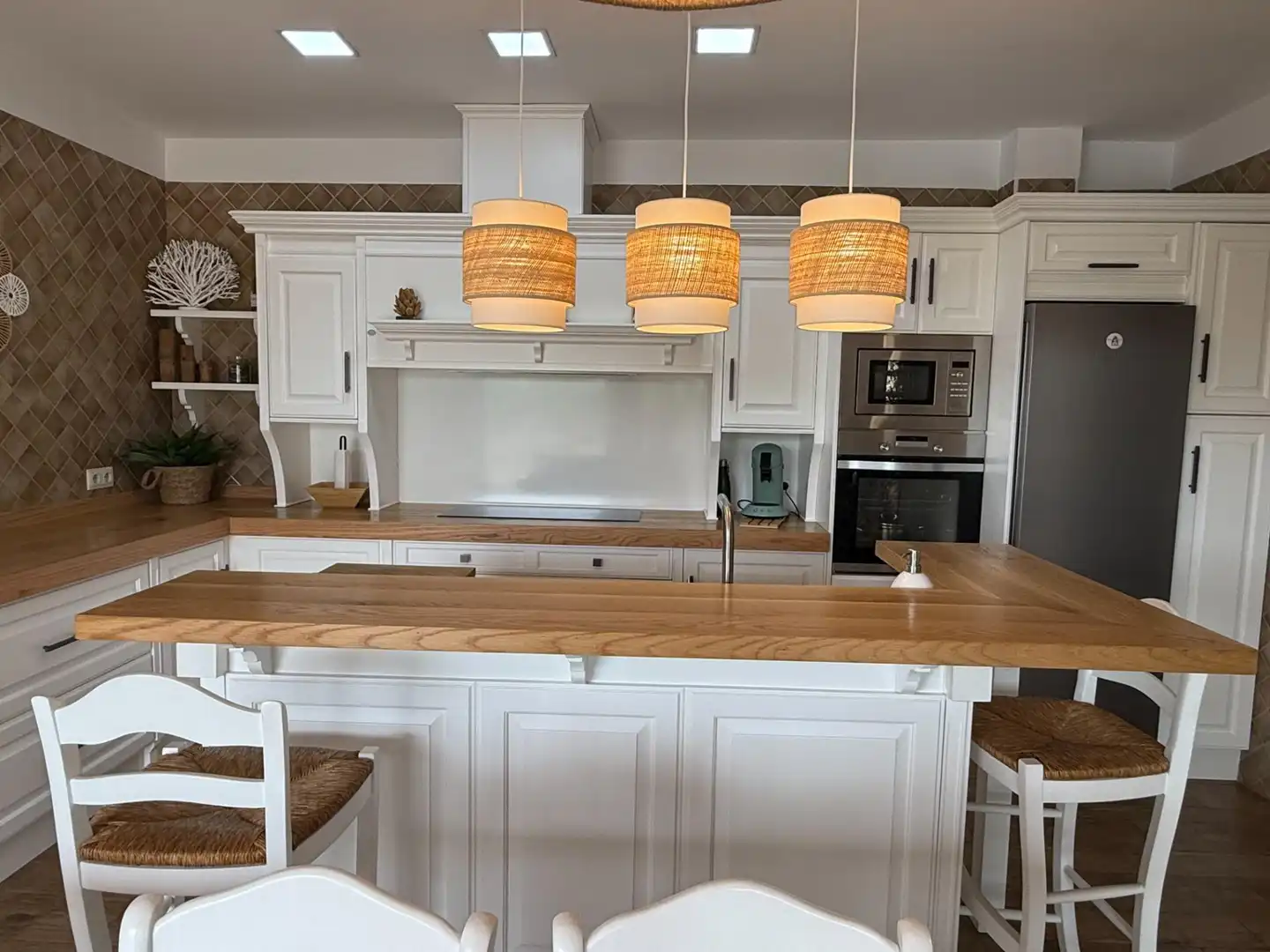 Cocina de Casa o chalet en venta en San Vicente del Raspeig / Sant Vicent del Raspeig con Aire acondicionado, Jardín privado y Terraza
