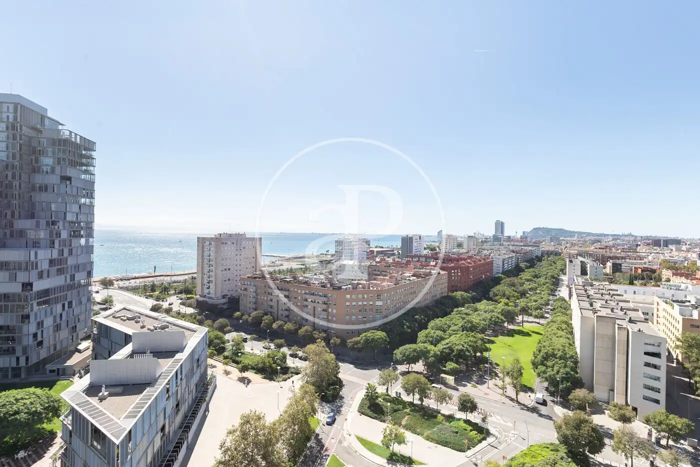 Vista exterior de Piso en venta en Barcelona con Aire acondicionado, Calefacción y Jardín privado