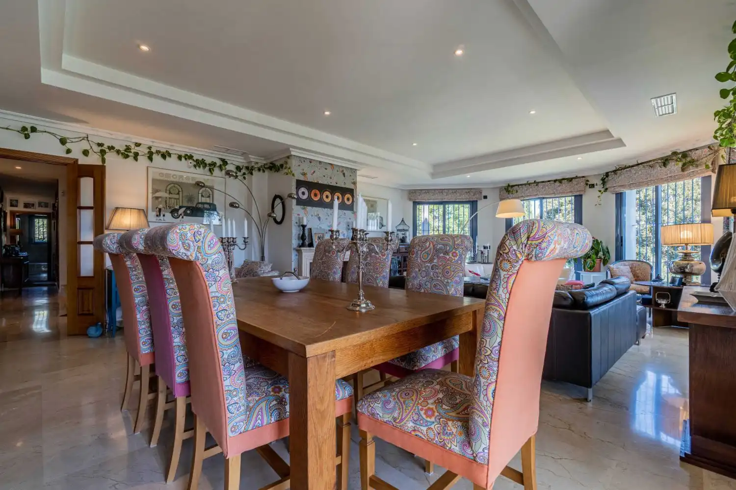 Dining room of Houses for sale in Sotogrande Costa