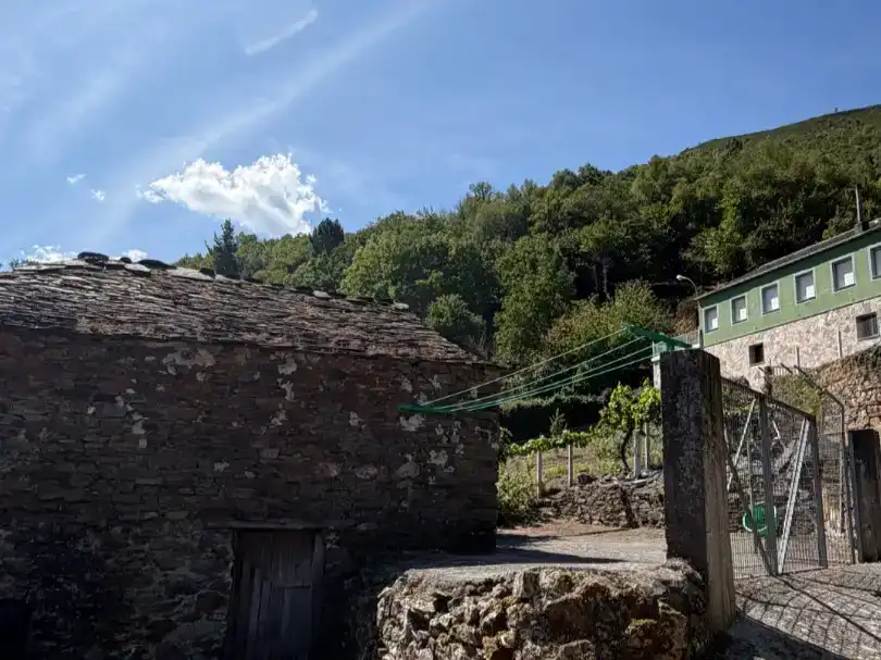 Vista exterior de Finca rústica en venda en Navia de Suarna, Lugo