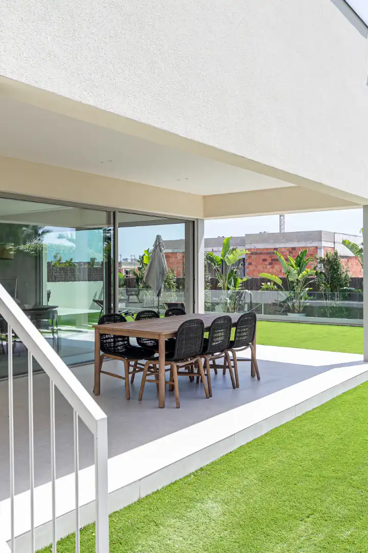 Terrasse von Haus oder Chalet zum Verkauf in Sitges mit Klimaanlage, Heizung und Privatgarten
