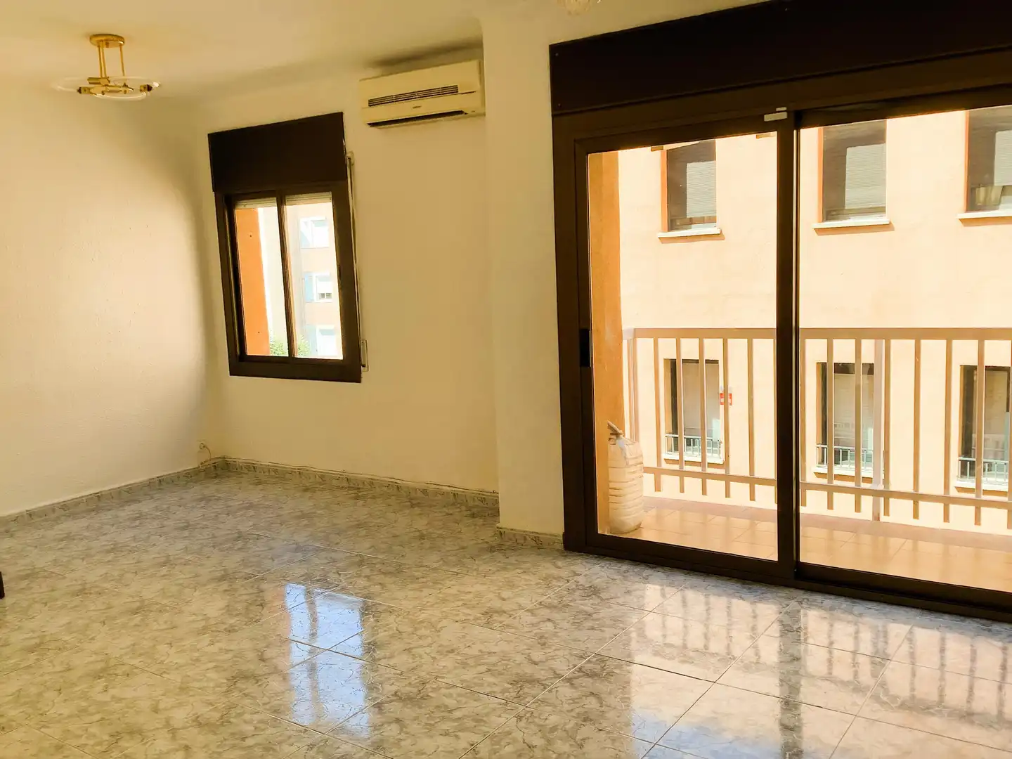 Terrassa de Apartament en venda en Mataró amb Aire condicionat, Terrassa i Traster