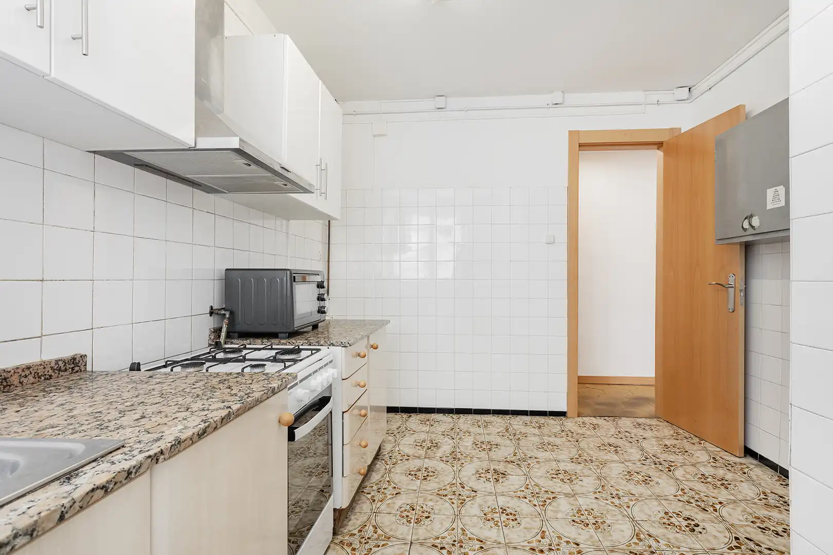 Kitchen of Flat for sale in Barcelona