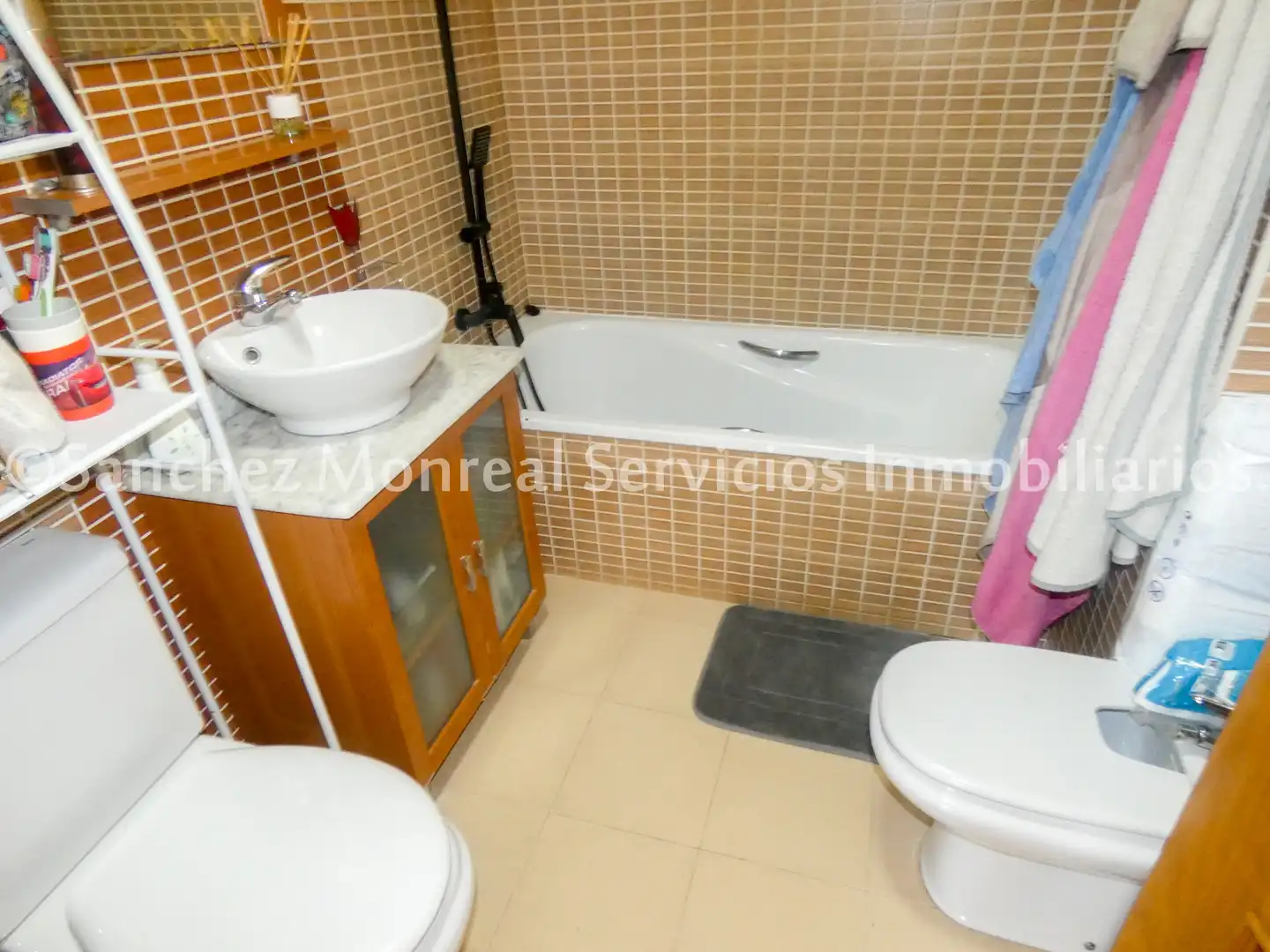 Baño de Piso en venta en Alcázar de San Juan con Aire acondicionado y Calefacción
