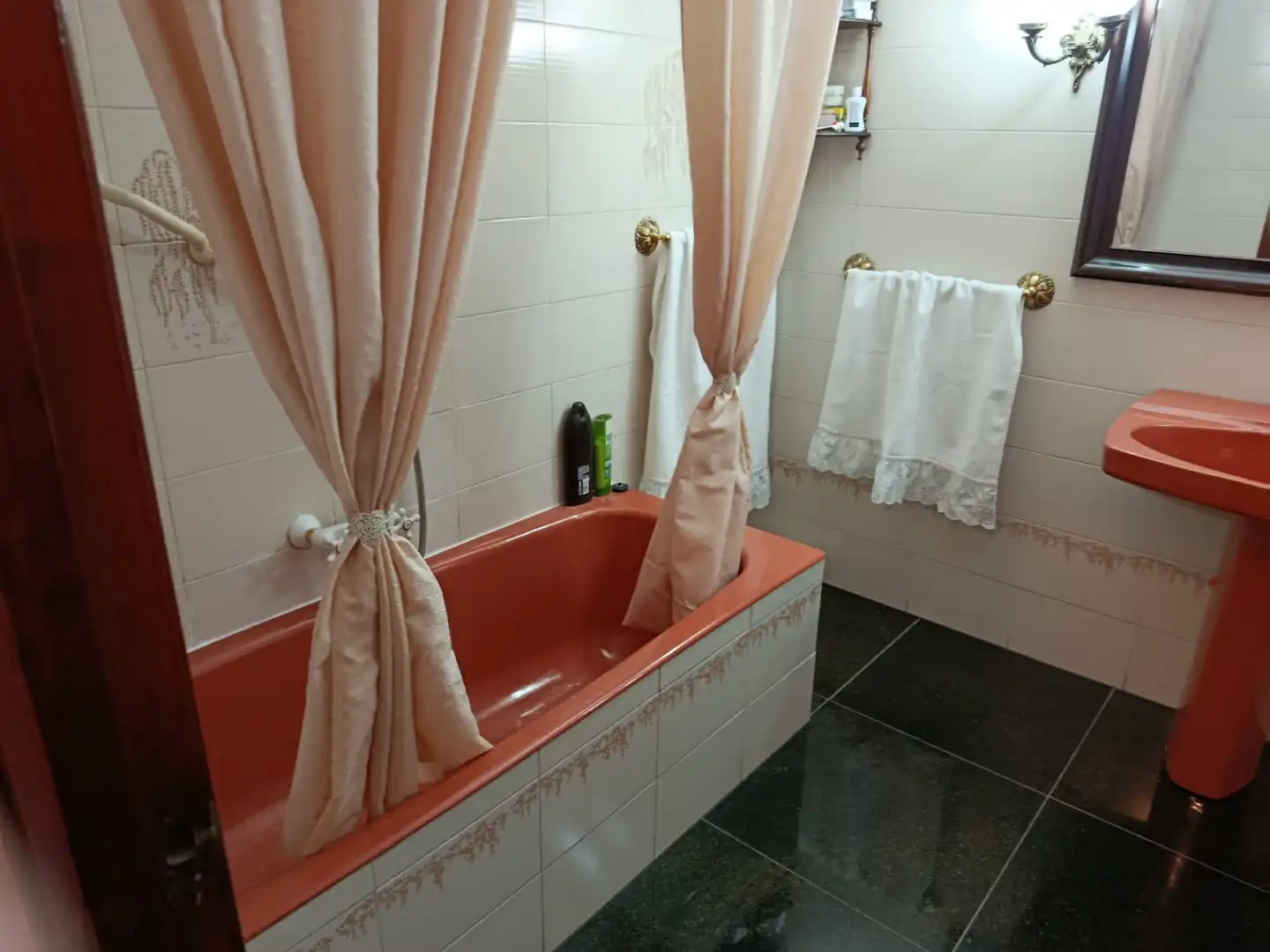 Badezimmer von Maisonette zum Verkauf in Santander mit Heizung, Parkett und Terrasse