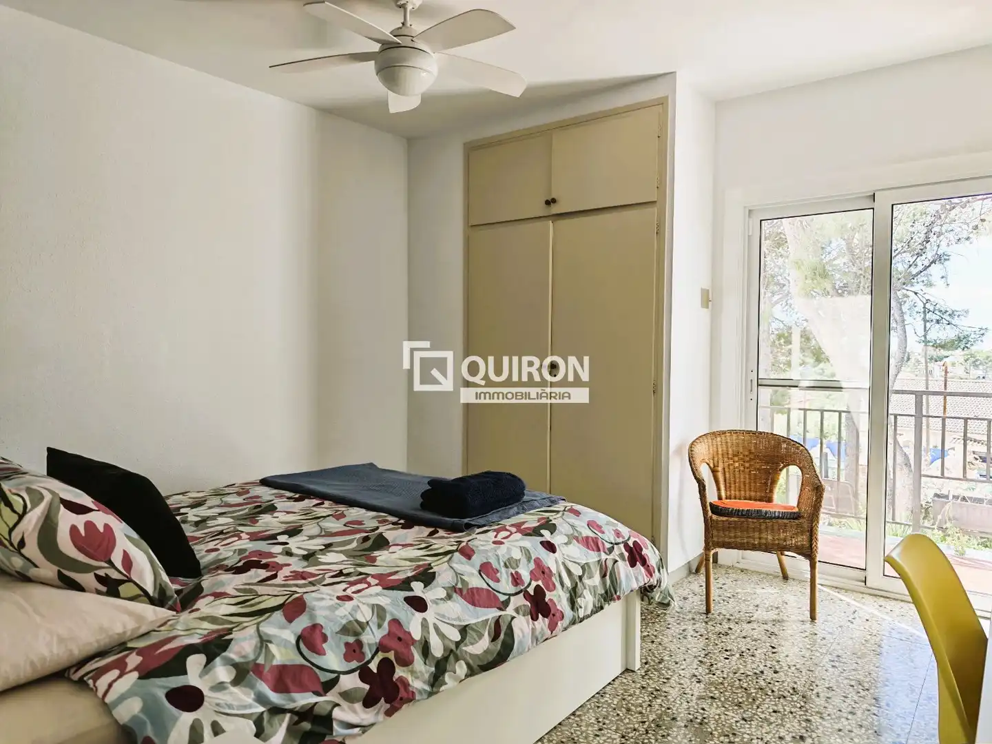 Chalet con piscina en venta en Bellvei, imagen 4