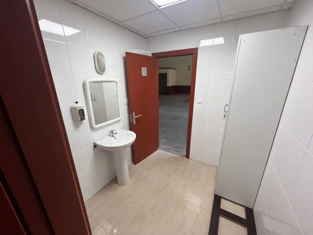 Bathroom of Industrial buildings for sale in Lugo  with Alarm