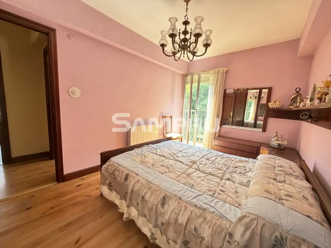Habitación de Piso en venta en Bergara con Calefacción