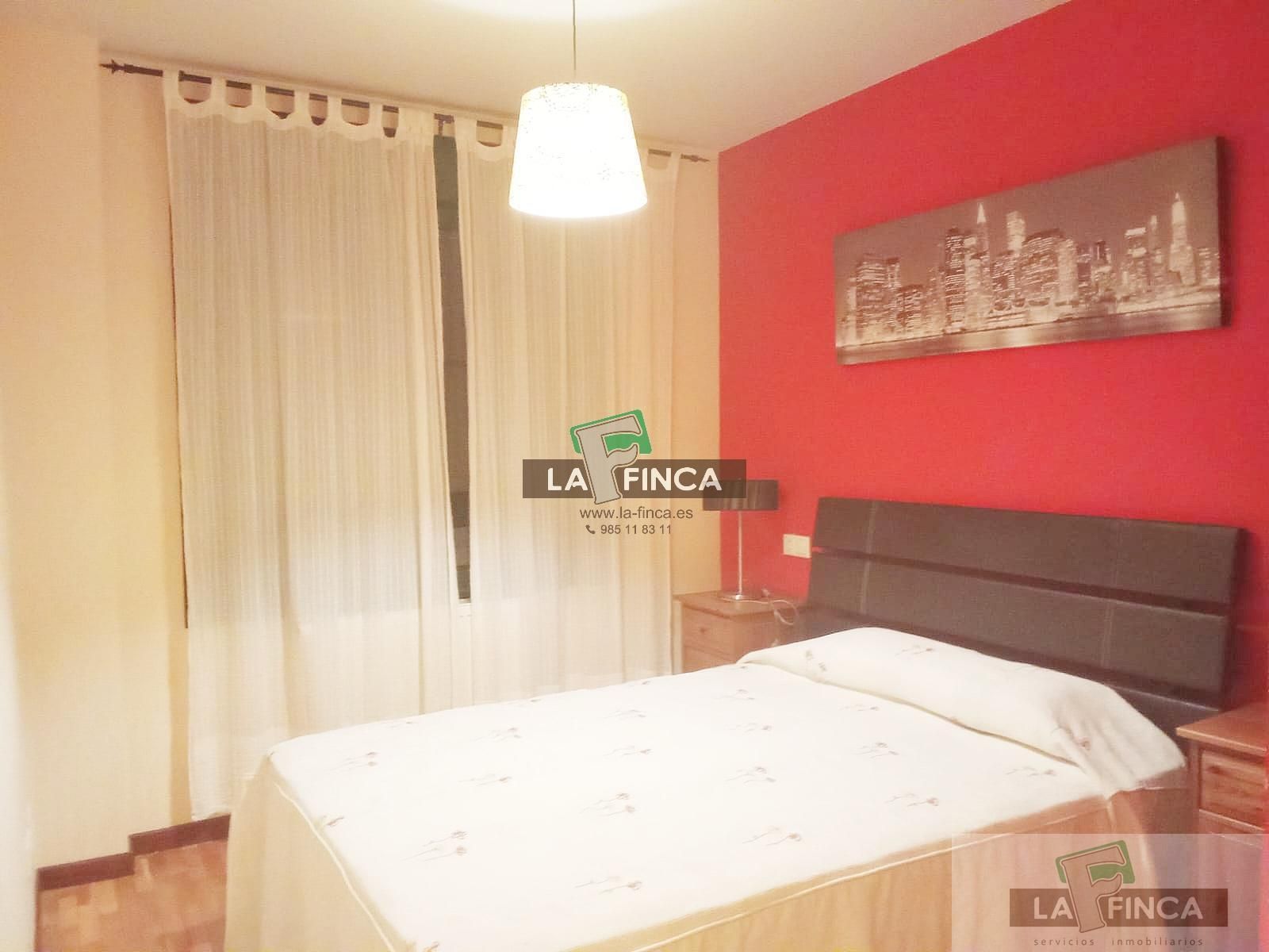 Dormitori de Pis en venda en Castrillón amb Calefacció, Terrassa i Traster