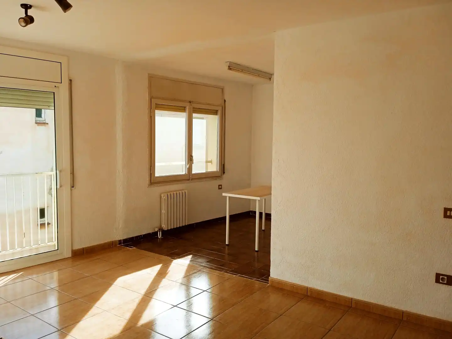 Piso en venta en Manresa con Calefacción y Alarma