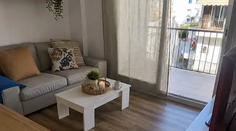 Foto 2 de Piso en venta en Carrer Poblat Típic-gregal, 19, Moxó - Sant Mori, Empuriabrava