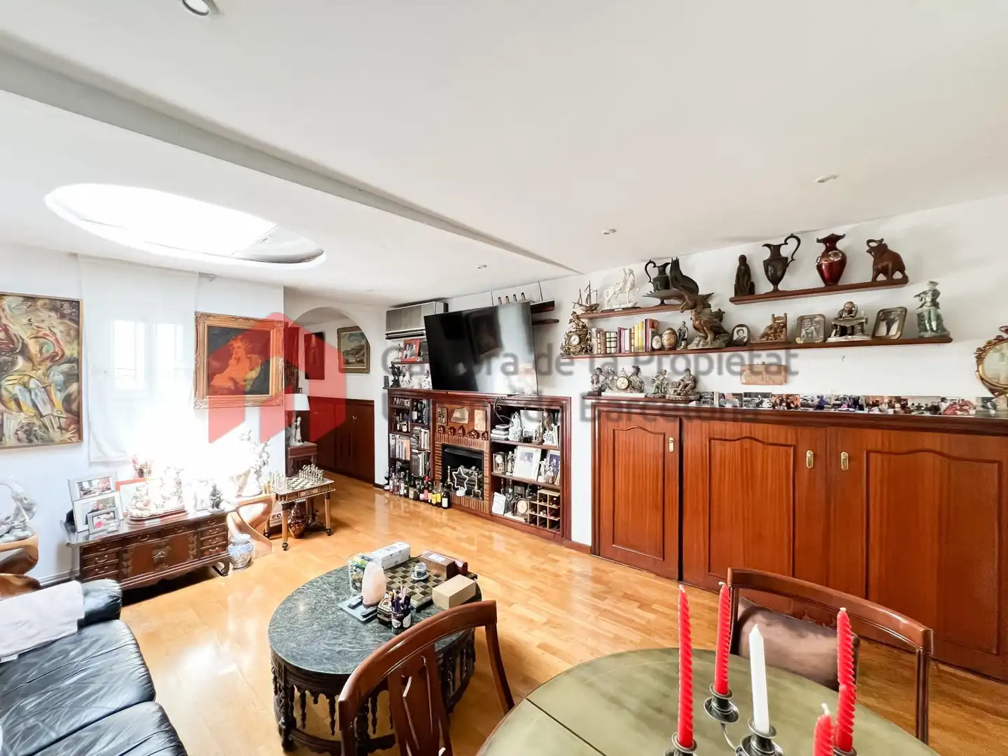 Sala de estar de Ático en venta en Barcelona con Parquet, Terraza y Balcón