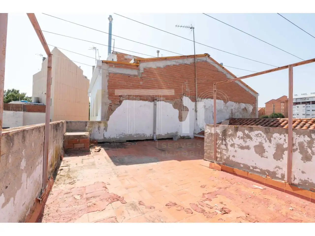 Vista exterior de Casa o xalet en venda en Sabadell amb Calefacció, Terrassa i Traster