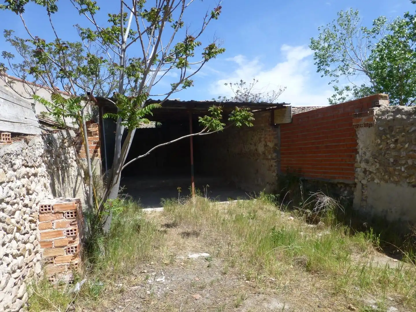 Edificio en venta en Escalona del Prado