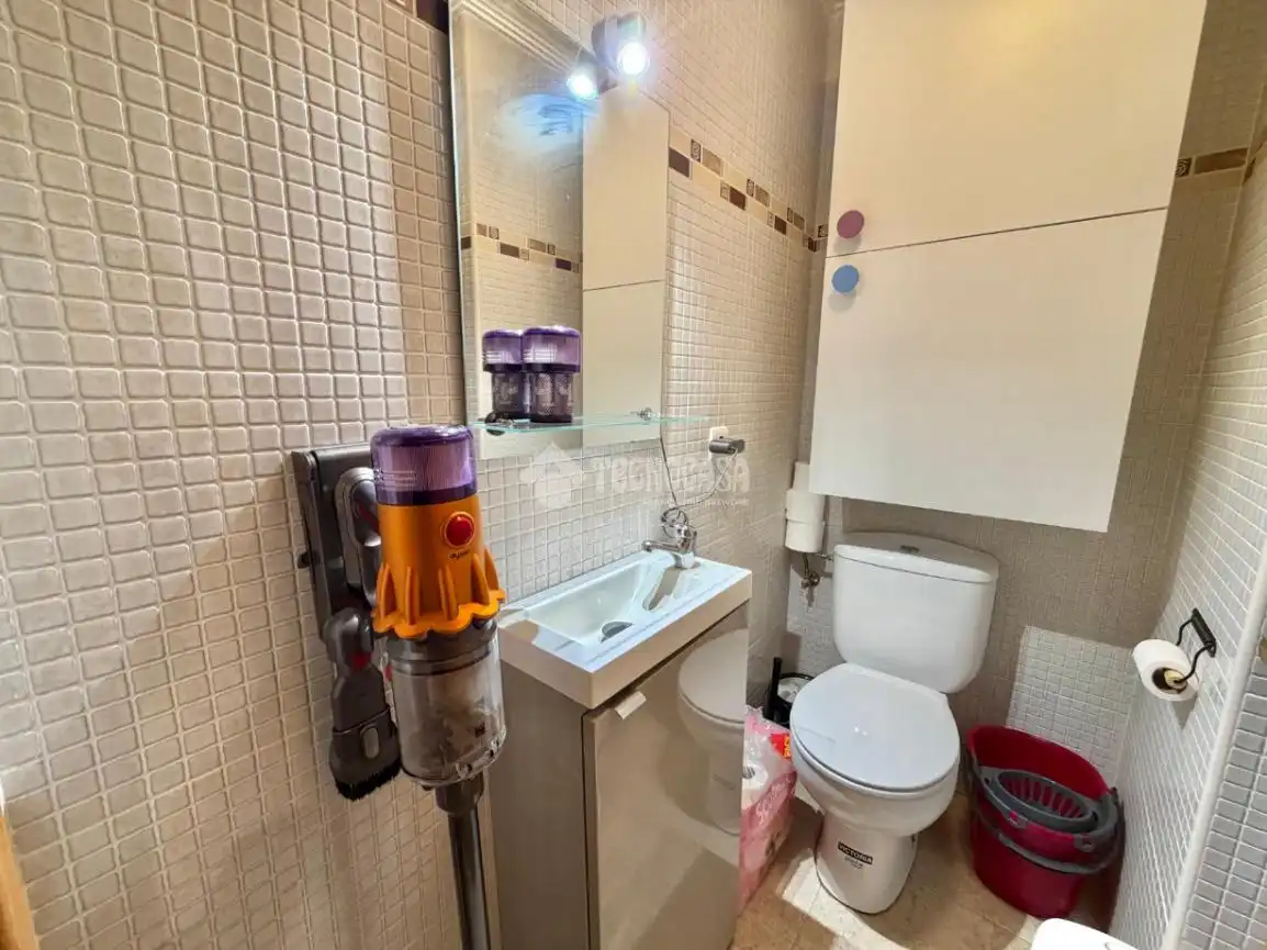 Baño de Piso en venta en Palencia con Calefacción y Trastero