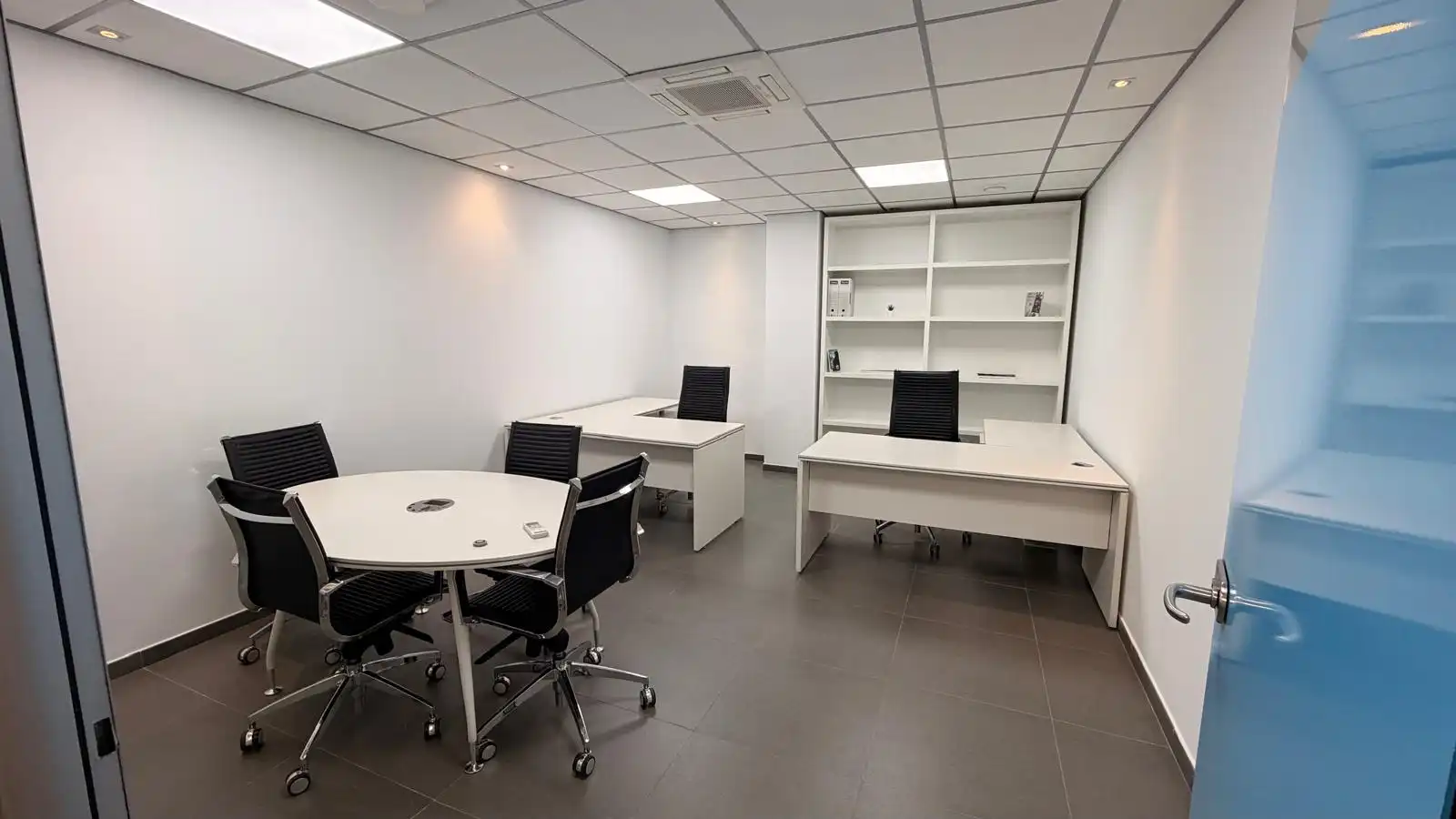 Office for rent in El Parador de las Hortichuelas