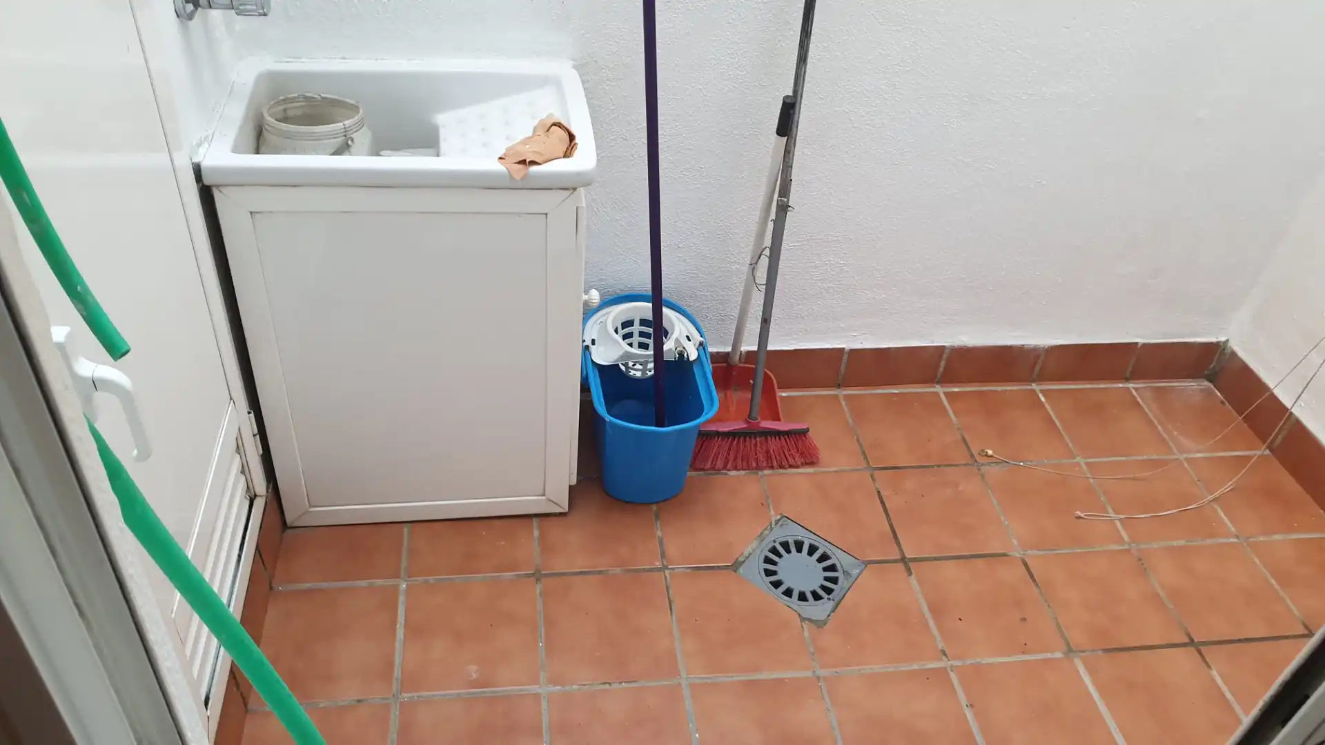 Jardín de Piso de alquiler en Maracena con Aire acondicionado, Amueblado y Lavadora