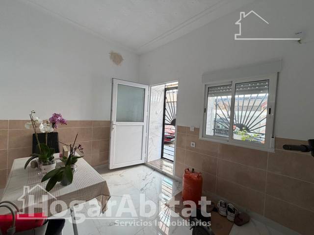 Local comercial en Venta en Calle Calle Almendro en Nuevo Centro