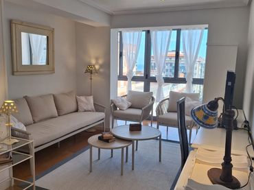 Flat with lift to rent in Gijón - Doctor Aquilino Hurle