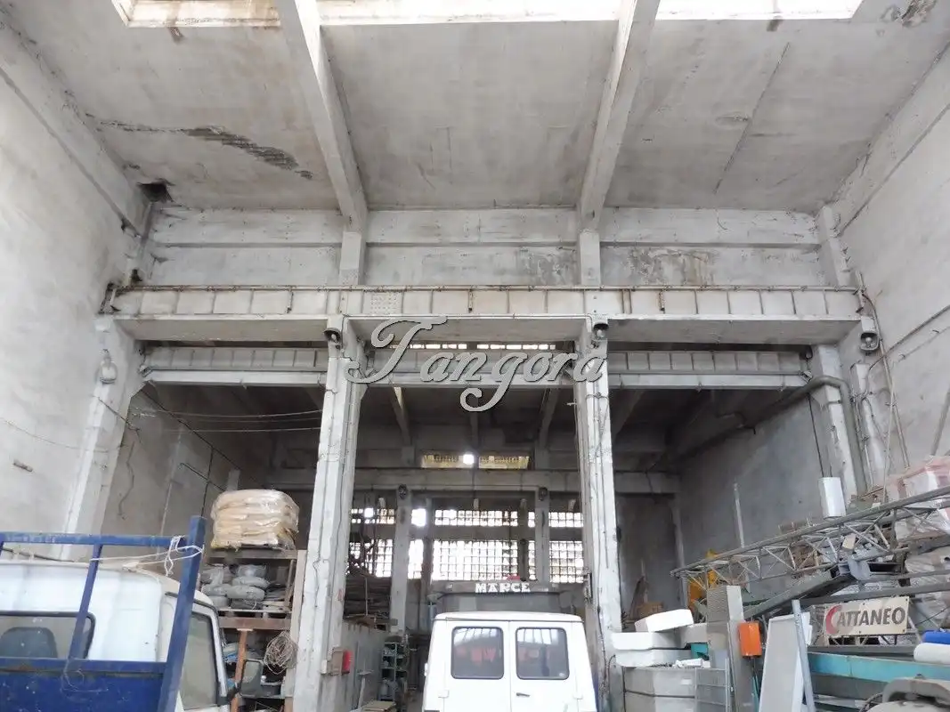 Nave industrial en venta en Leioa