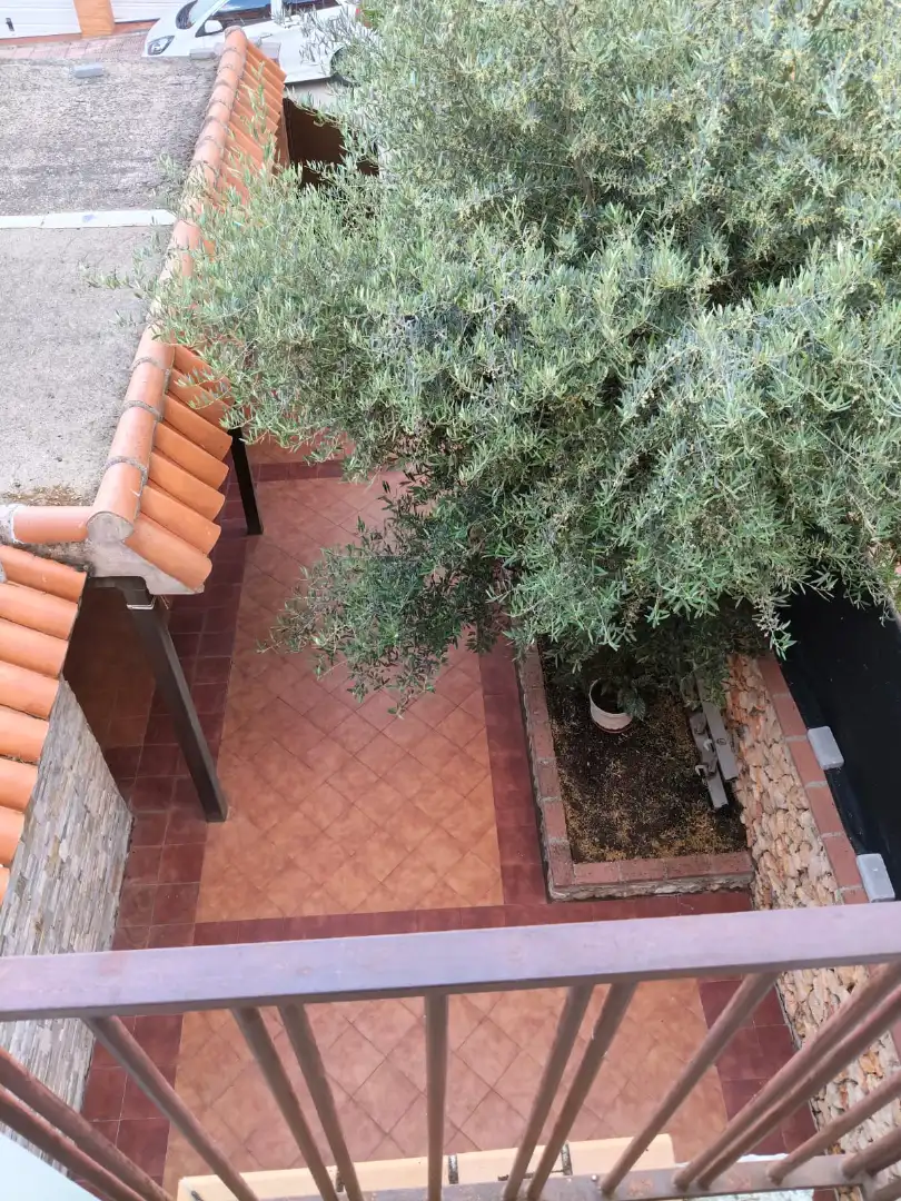 Terrassa de Casa adosada en venda en Yebes amb Calefacció, Jardí privat i Traster