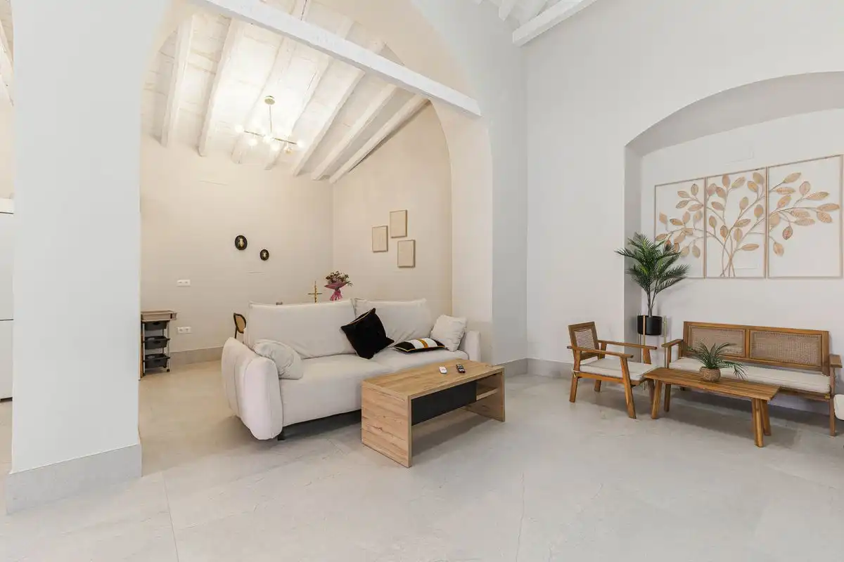 Living room of Flat for sale in Utrera  with Heating, Terrace and Furnished
