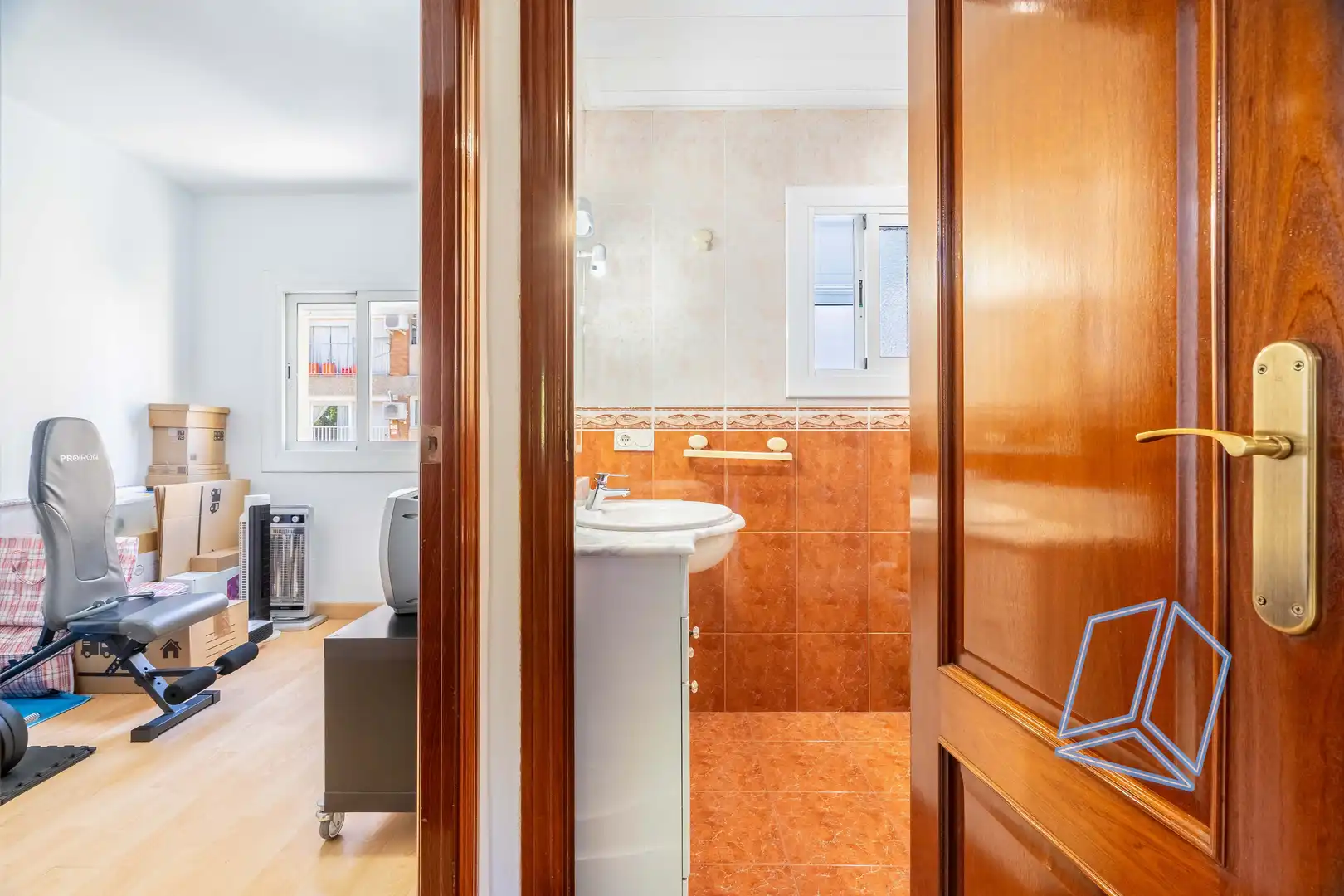 Baño de Piso en venta en Barcelona con Calefacción y Balcón