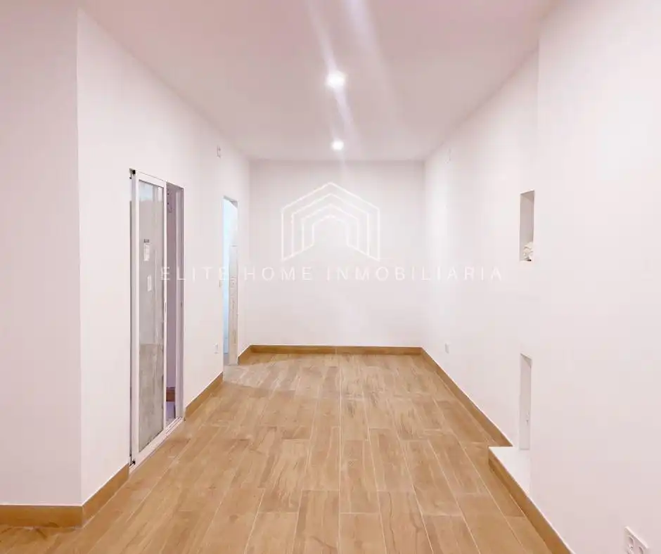 Business premises for sale in Centro, imagen 4
