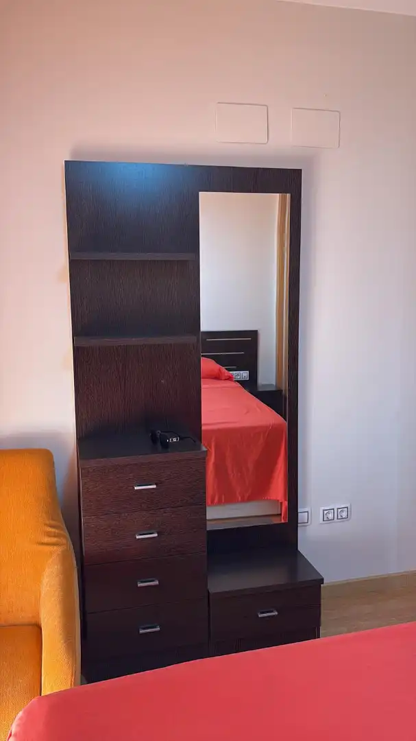 Habitación de Piso de alquiler en Loriguilla con Aire acondicionado, Parquet y Trastero