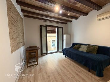 Appartamento con balcone in vendita a Carrer dels Mercaders