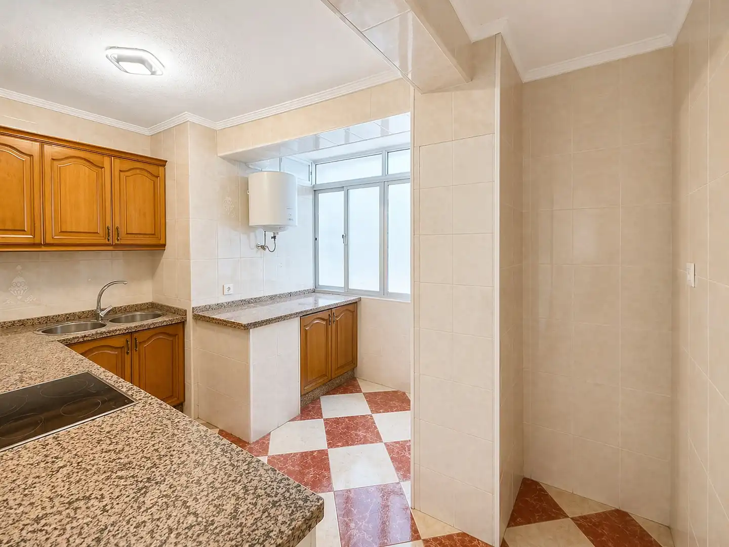 Wohnung mit Aufzug zum Verkauf in Calle Canchal, imagen 4