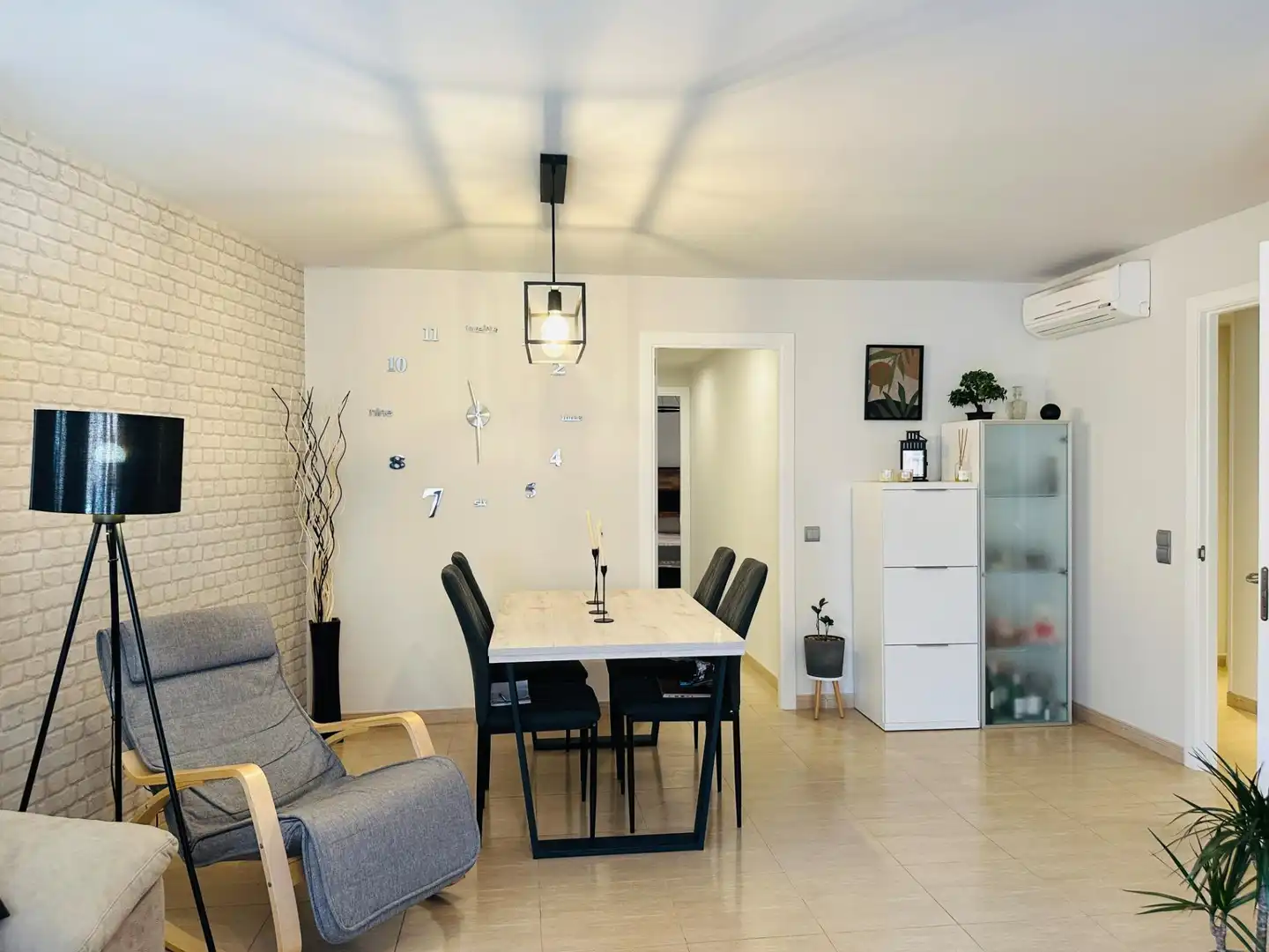 Comedor de Piso en venta en Amposta con Aire acondicionado, Terraza y Amueblado