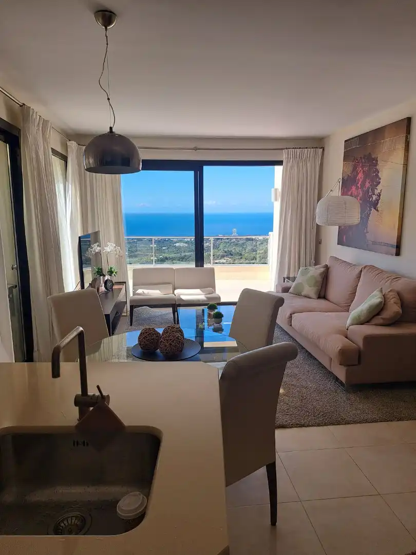 Àtic amb piscina en venda a Urbanizacion los Altos de los Monteros 11, imagen 2