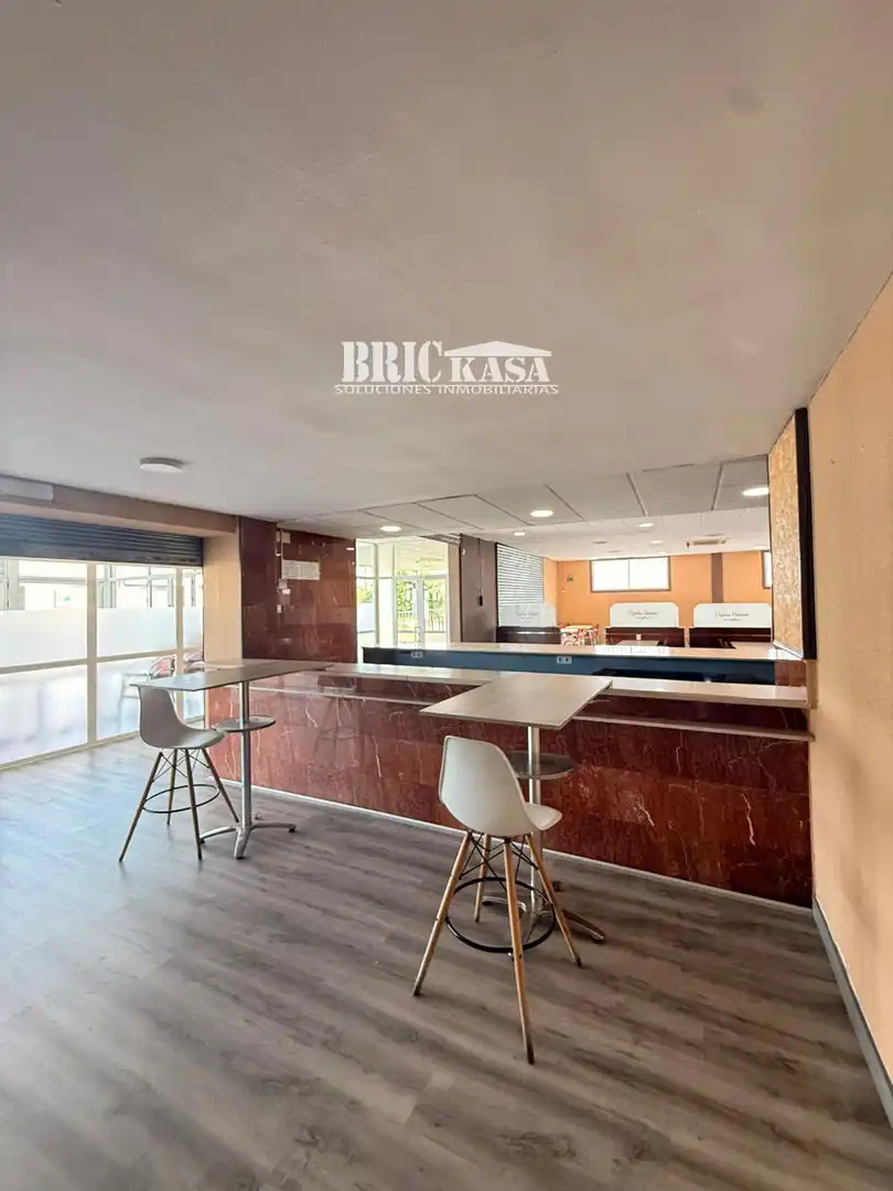 Local comercial en venda a herreros, imagen 11