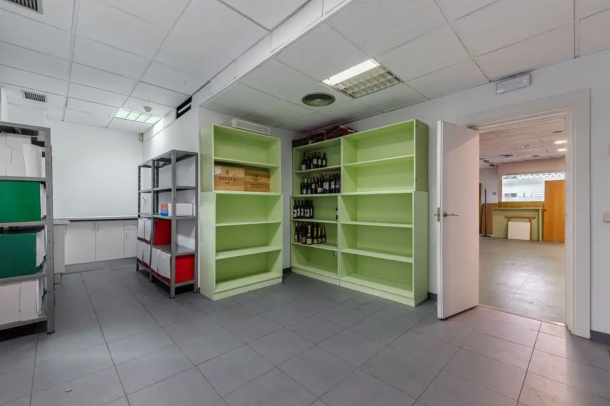 Business premises to rent in Av. de España, imagen 11