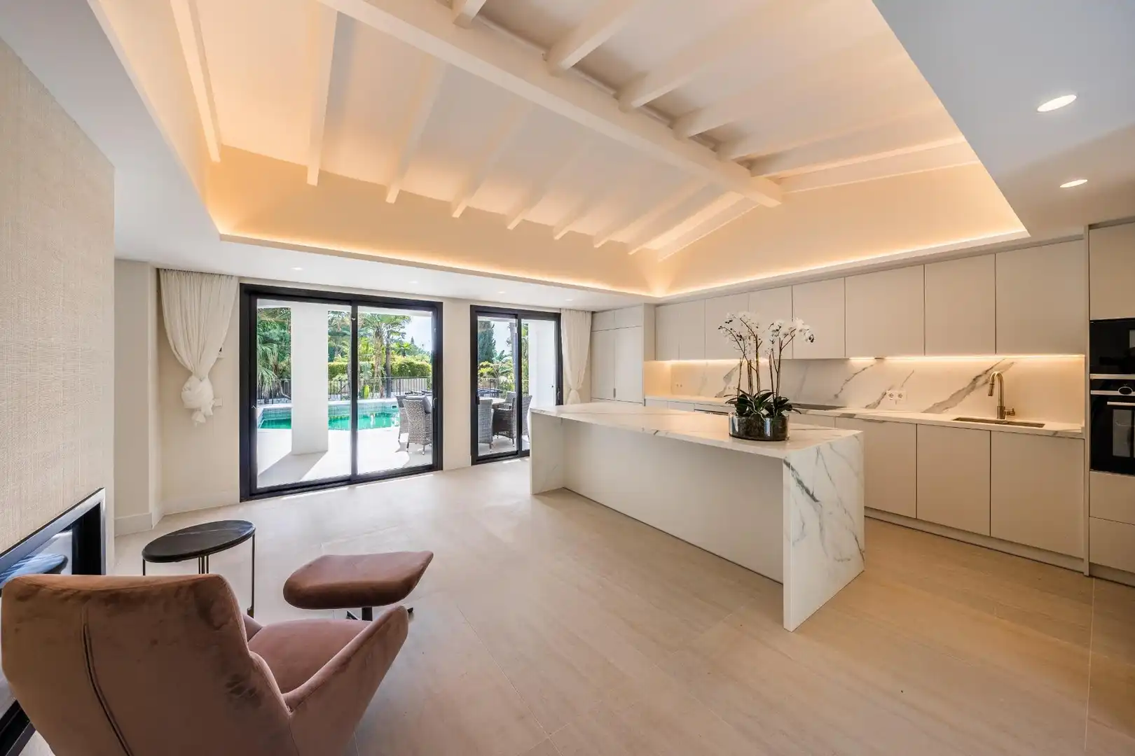 Villa mit Pool zum Verkauf in Benamara - Atalaya, imagen 11