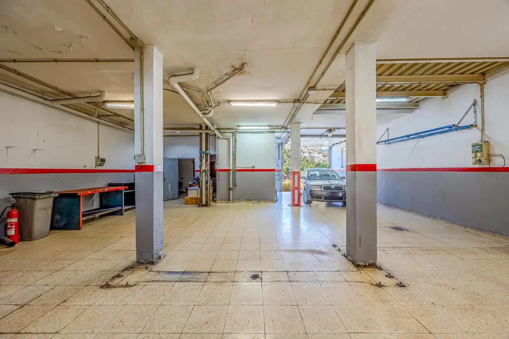 Parking of Detached homes for sale in Santidad