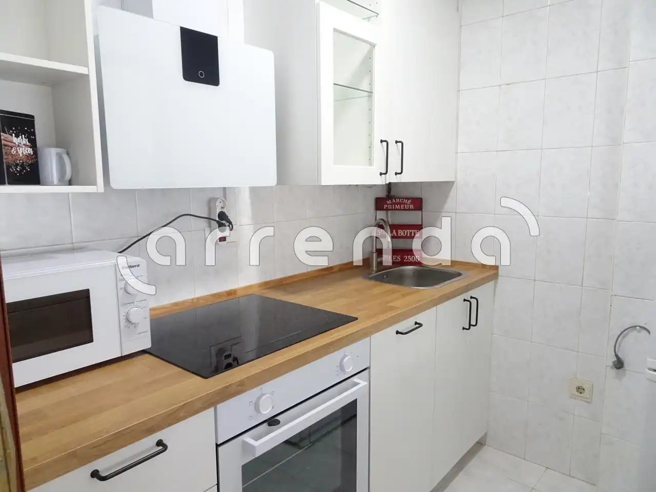Flat for rent in Consuelo Bergés, Valdenoja