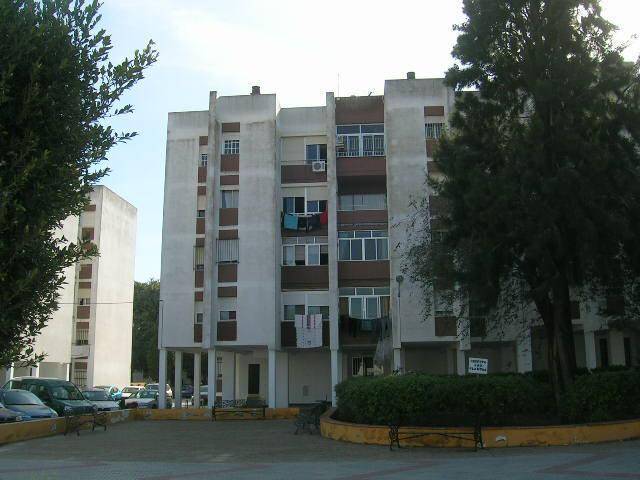 Local comercial en Venta en Caja De Ahorros, Calle Bajada Del Pilar, Local 17, 14 en Núcleo urbano