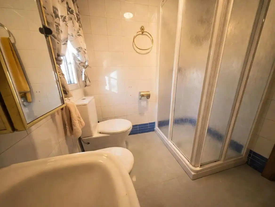 Baño de Planta baja en venta en Plasencia