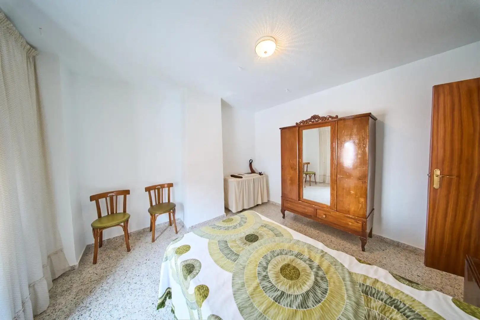 Dormitori de Casa o xalet en venda en Moclín