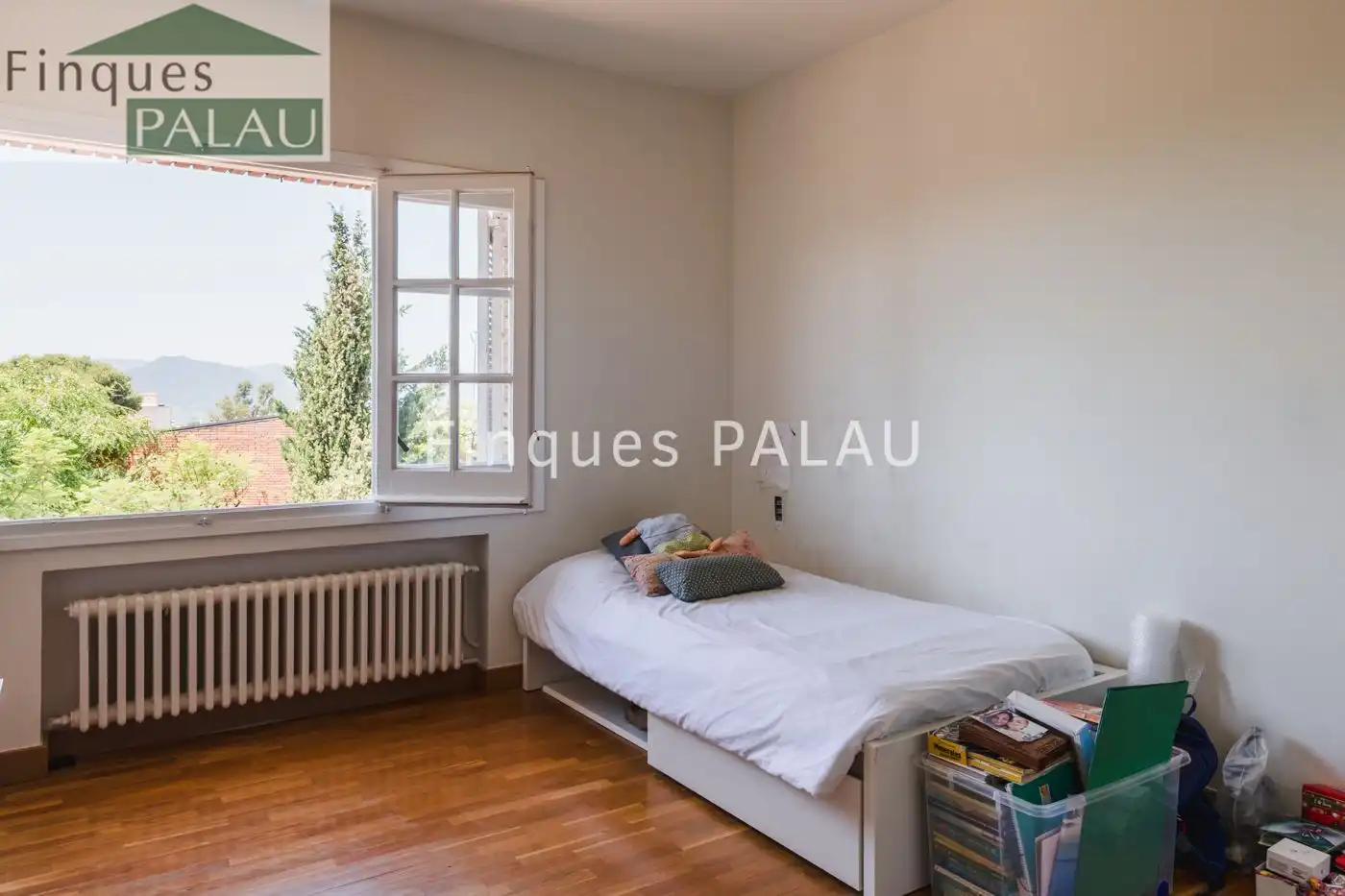 Dormitori de Casa o xalet de lloguer en Sant Just Desvern amb Calefacció, Jardí privat i Traster