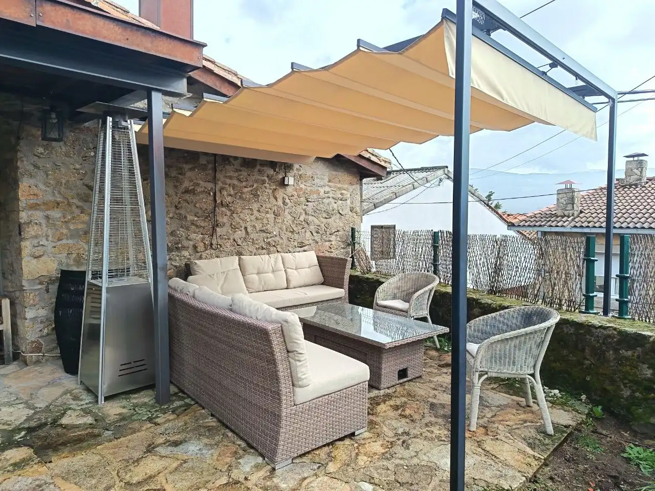Terrassa de Casa o xalet en venda en Solana de Ávila amb Calefacció i Moblat