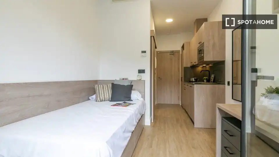 Habitació a Almenara -Ventilla