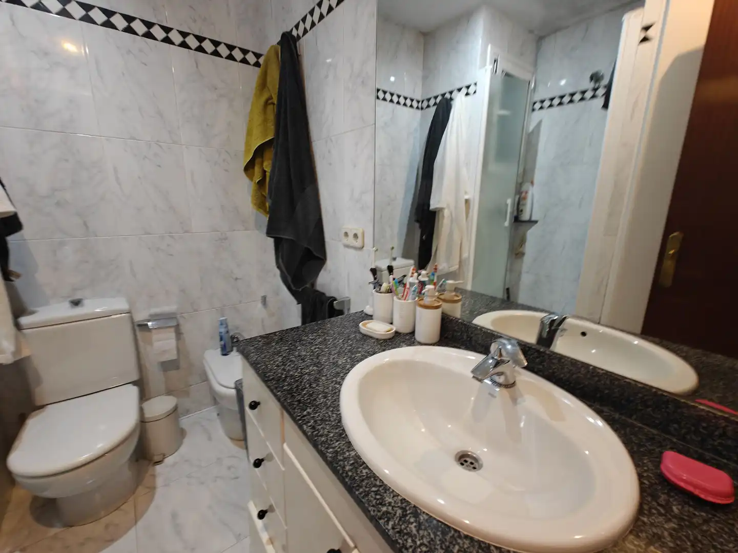 Bany de Pis en venda en Barcelona amb Aire condicionat i Calefacció
