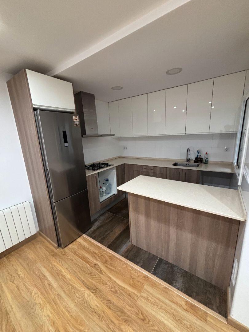 Kitchen of Flat to rent in Badalona  with Heating
