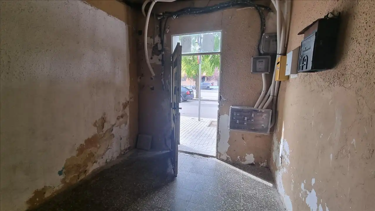 Casa adosada en venta en Zuera